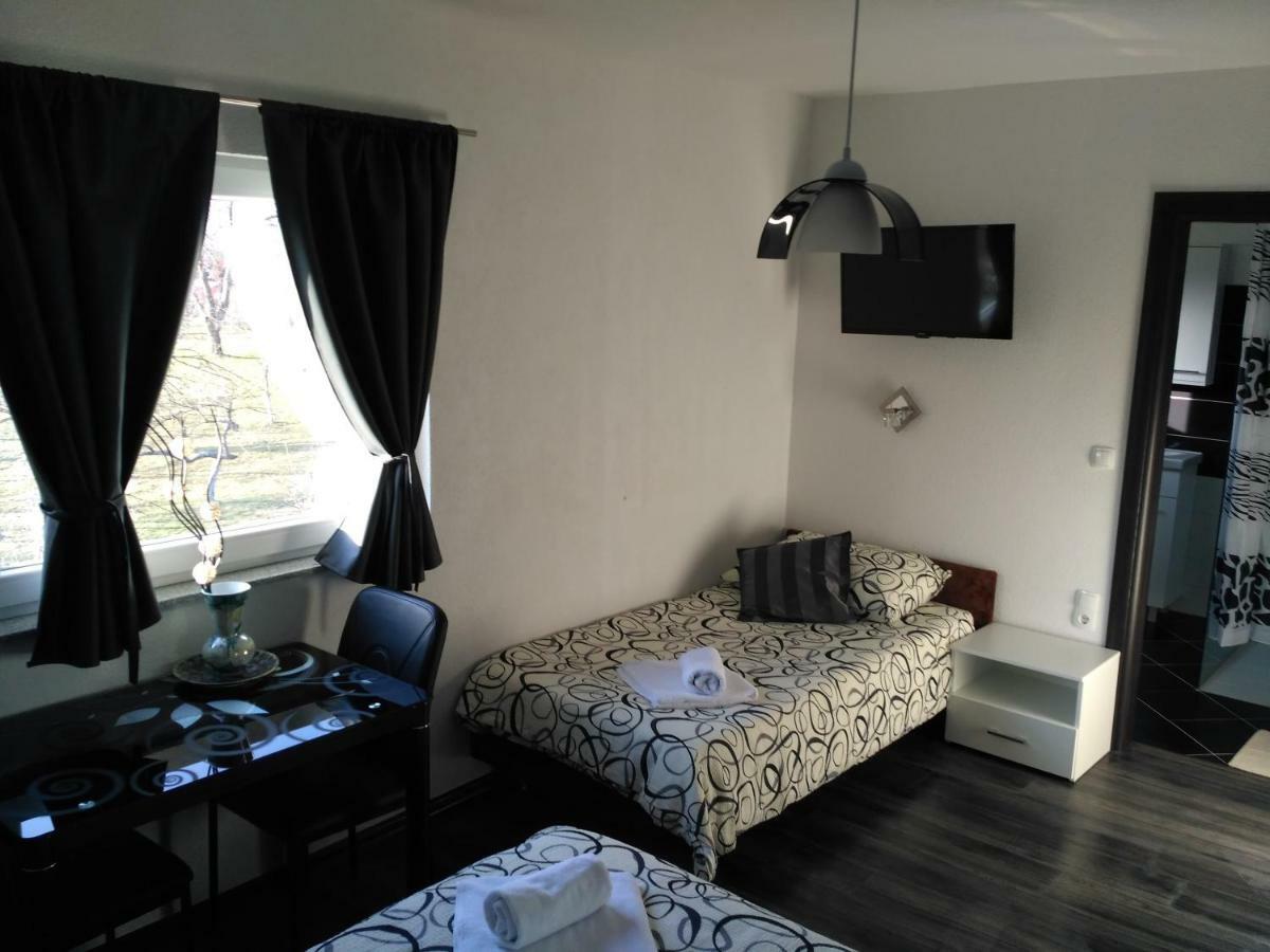 Guest House First Stop Rakovica Exteriér fotografie